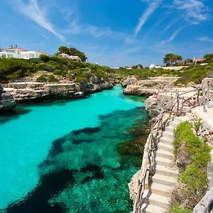 https://villa-mari.balearic-islands.net